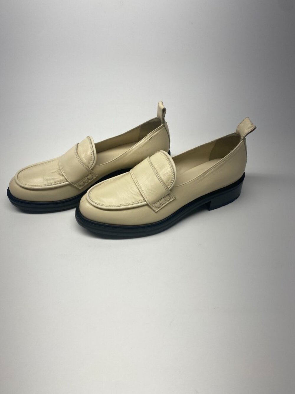 Aeyde Women Oscar Creamy Polido Leather Lug Loafers Sz 11